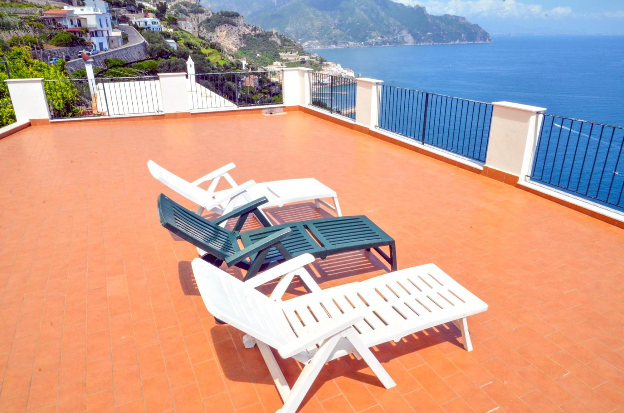 Amalfi Hills Aparthotel Room photo