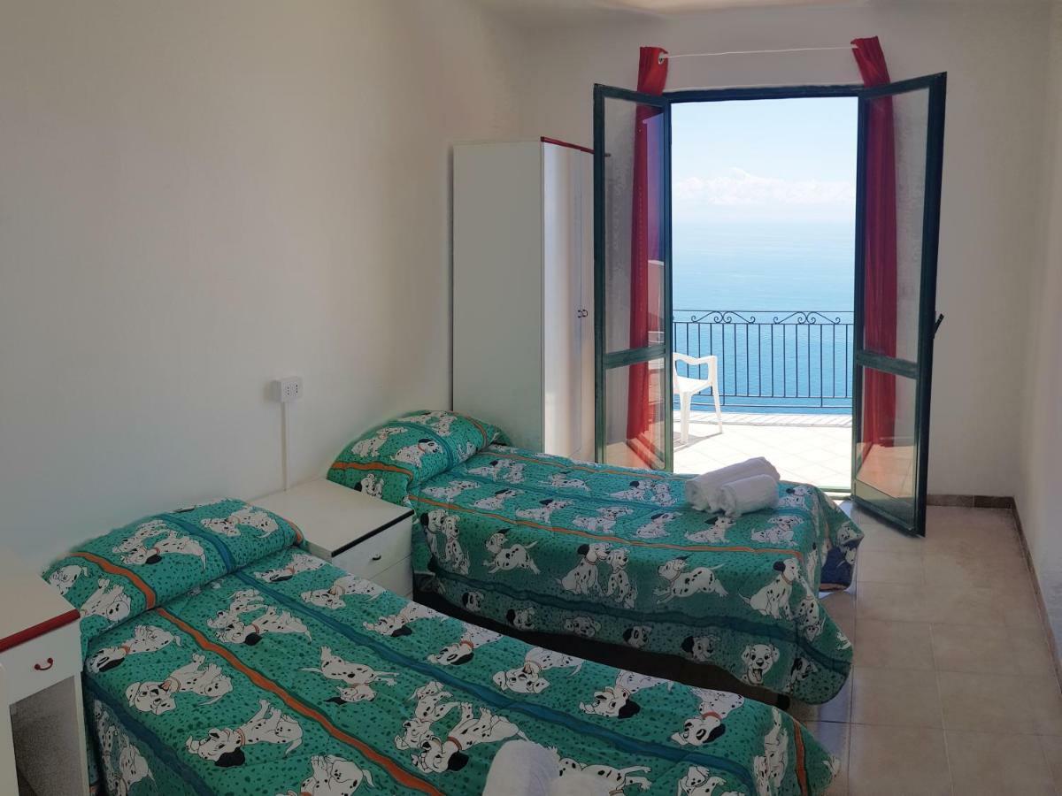 Amalfi Hills Aparthotel Room photo